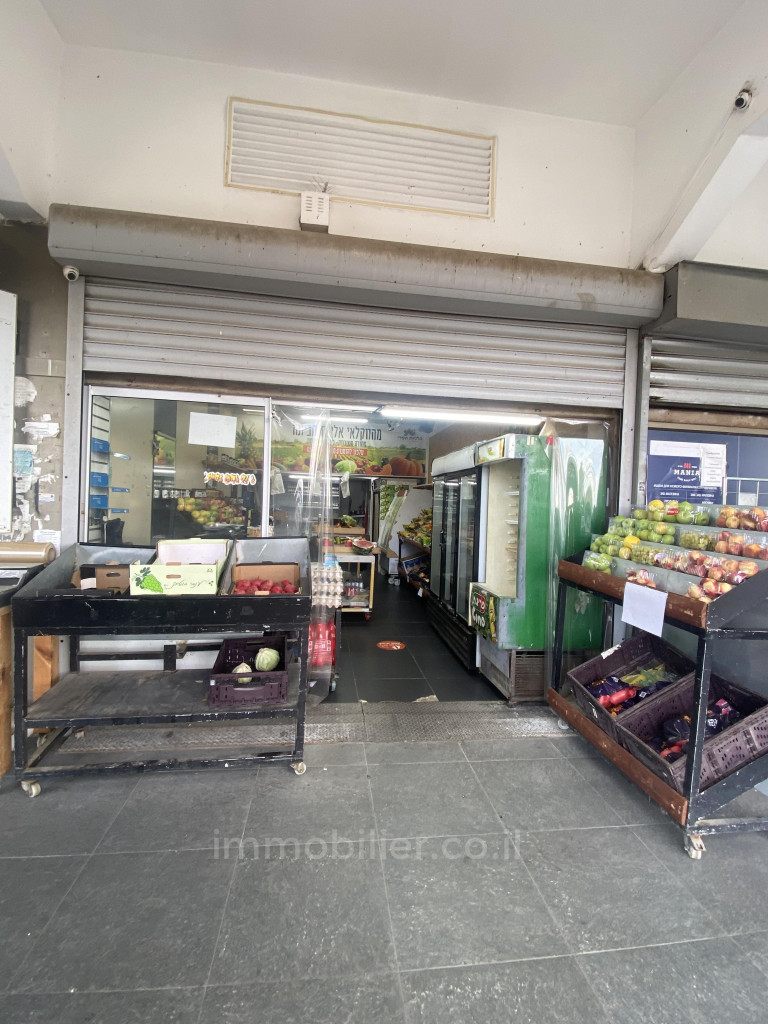 Loja 1 cômodos Ashdod Het 511-IBL-1785