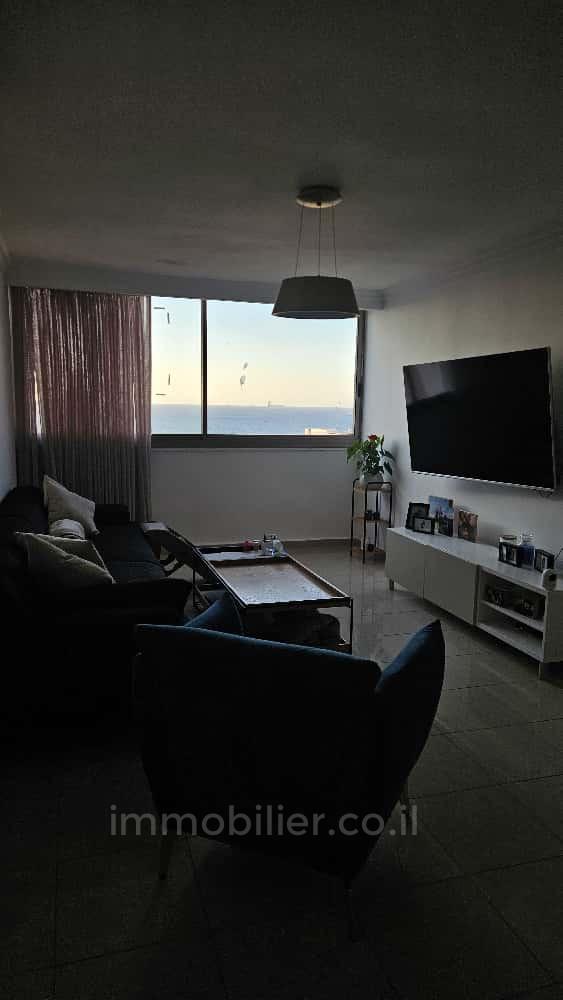 Apartamento 4 cômodos Ashdod Yud Alef 511-IBL-1789