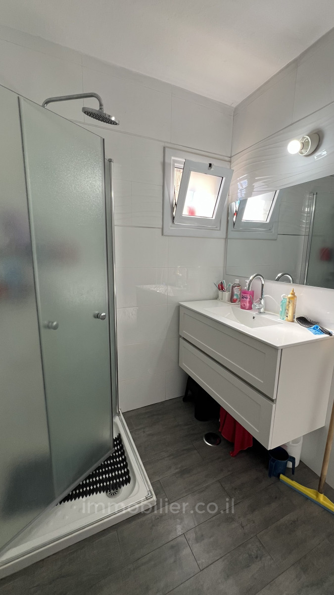 Apartamento 3 cômodos Ashdod Dalet 511-IBL-1792