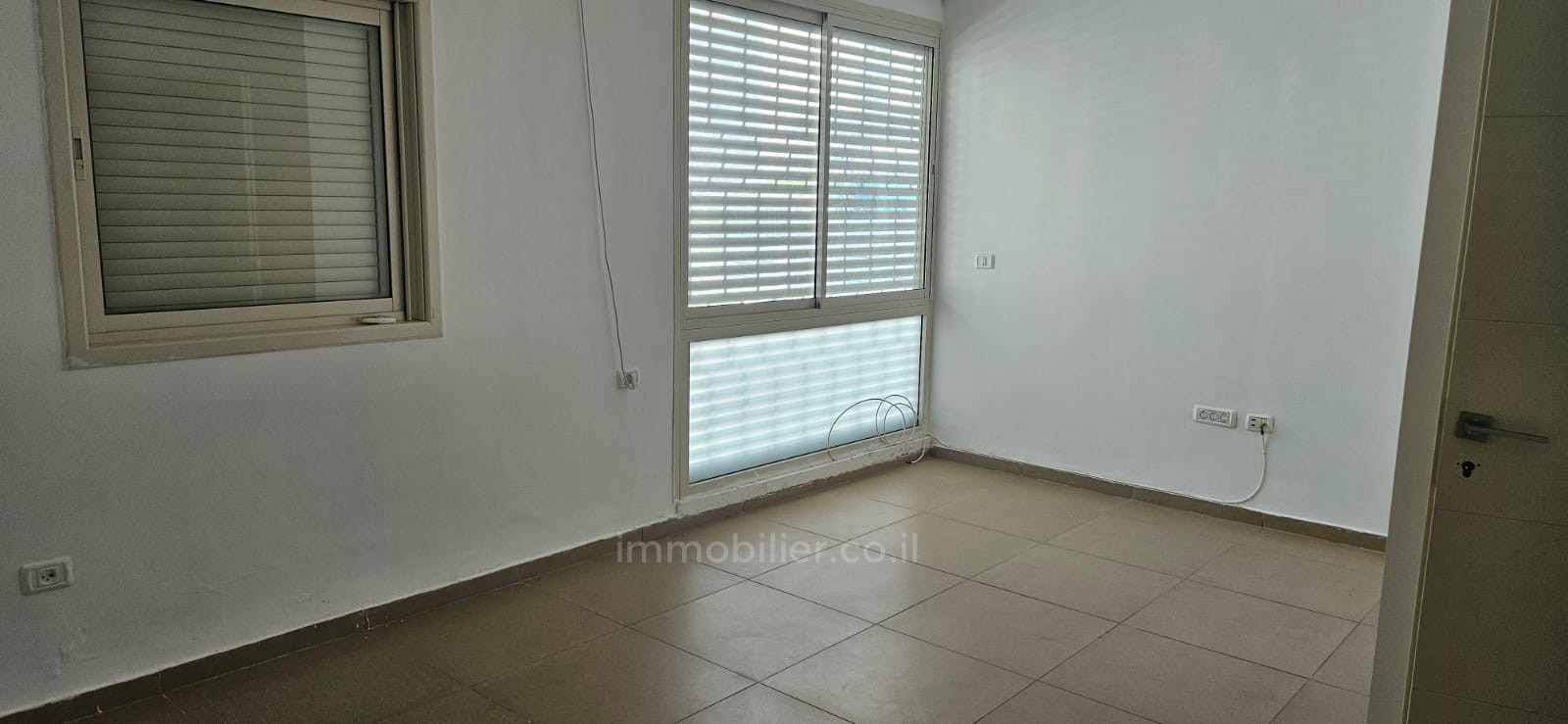 Apartamento garden 4 cômodos Ashdod Yud Alef 511-IBL-1803