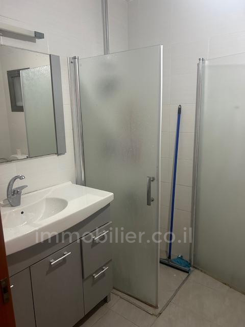 Apartamento 4.5 cômodos Ashdod Yud Alef 511-IBL-1805