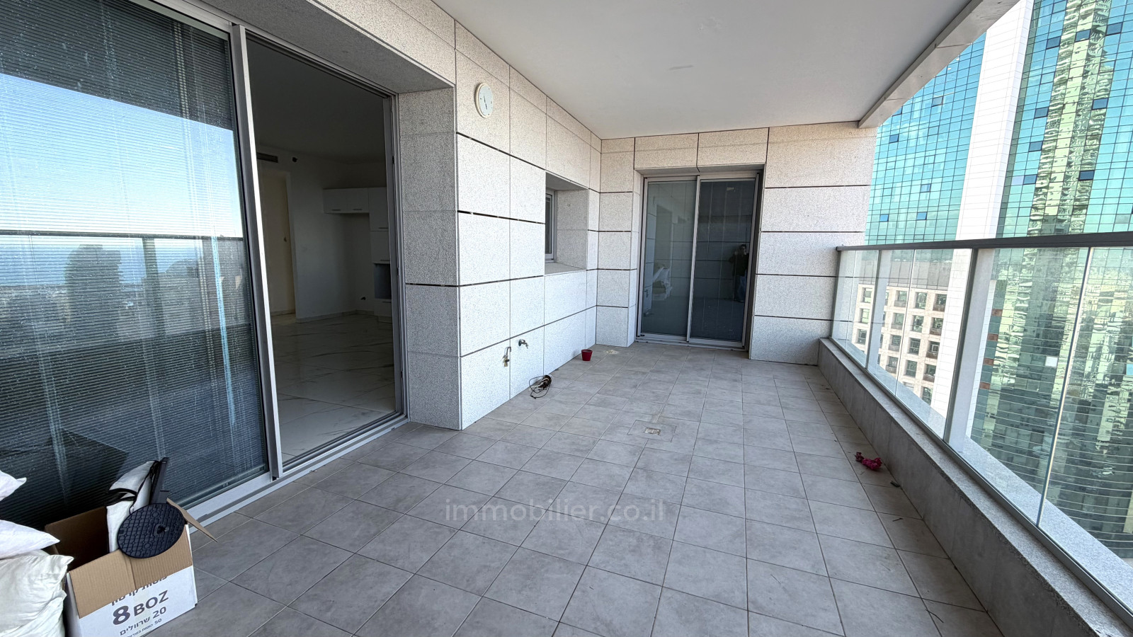 Apartamento 5 cômodos Ashdod Mar 511-IBL-1809