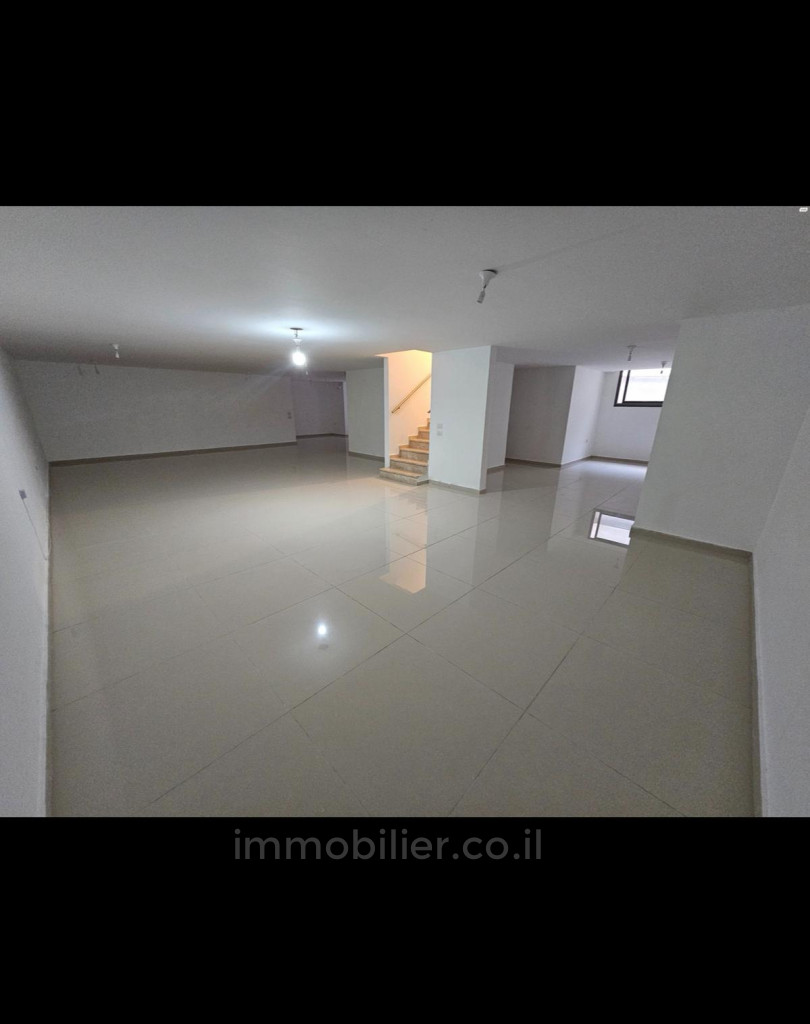 Apartamento garden 7 cômodos Ashdod Marina 511-IBL-1817