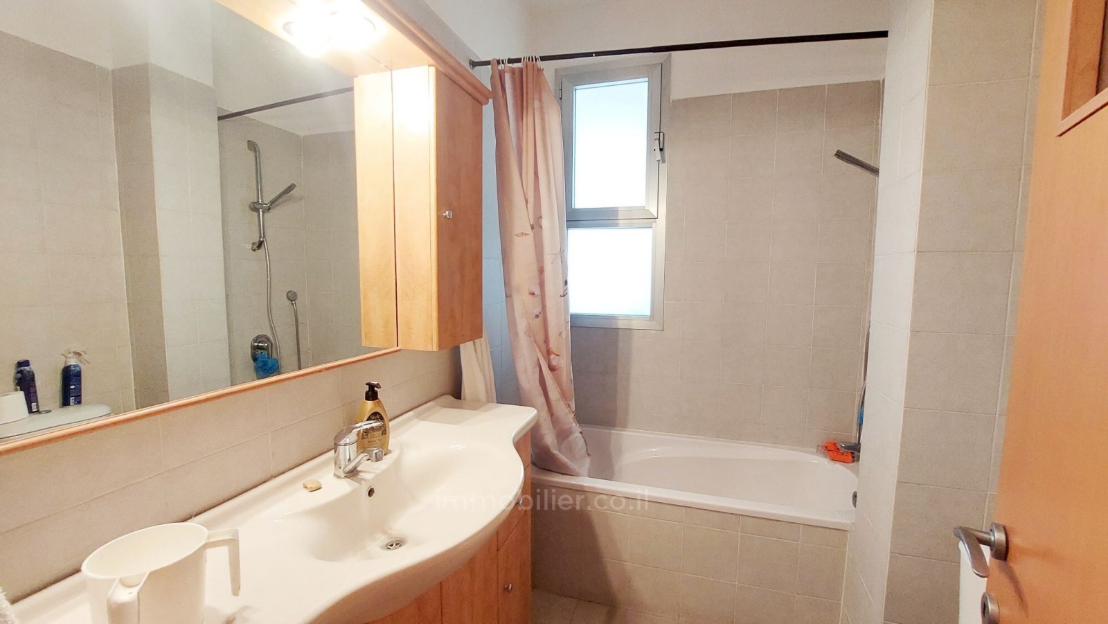 Apartamento 4.5 cômodos Raanana Perto da prefeitura 512-IBL-33