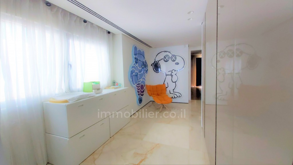 Casarão 6 cômodos Herzliya Herzliya Pitouah 512-IBL-6