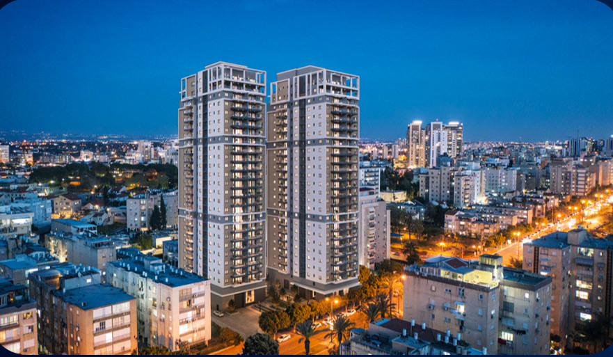 Apartamento 5 cômodos Netanya Centro da cidade 513-IBL-190