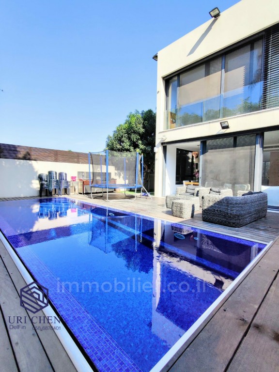 Casarão 7 cômodos Raanana 2005 514-IBL-16