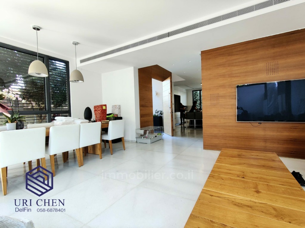 Casarão 7 cômodos Raanana 2005 514-IBL-16