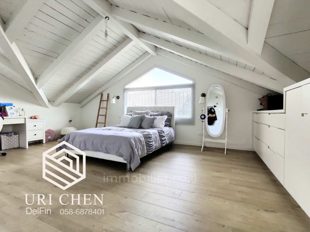 Casarão 8 cômodos Raanana 2005 514-IBL-8