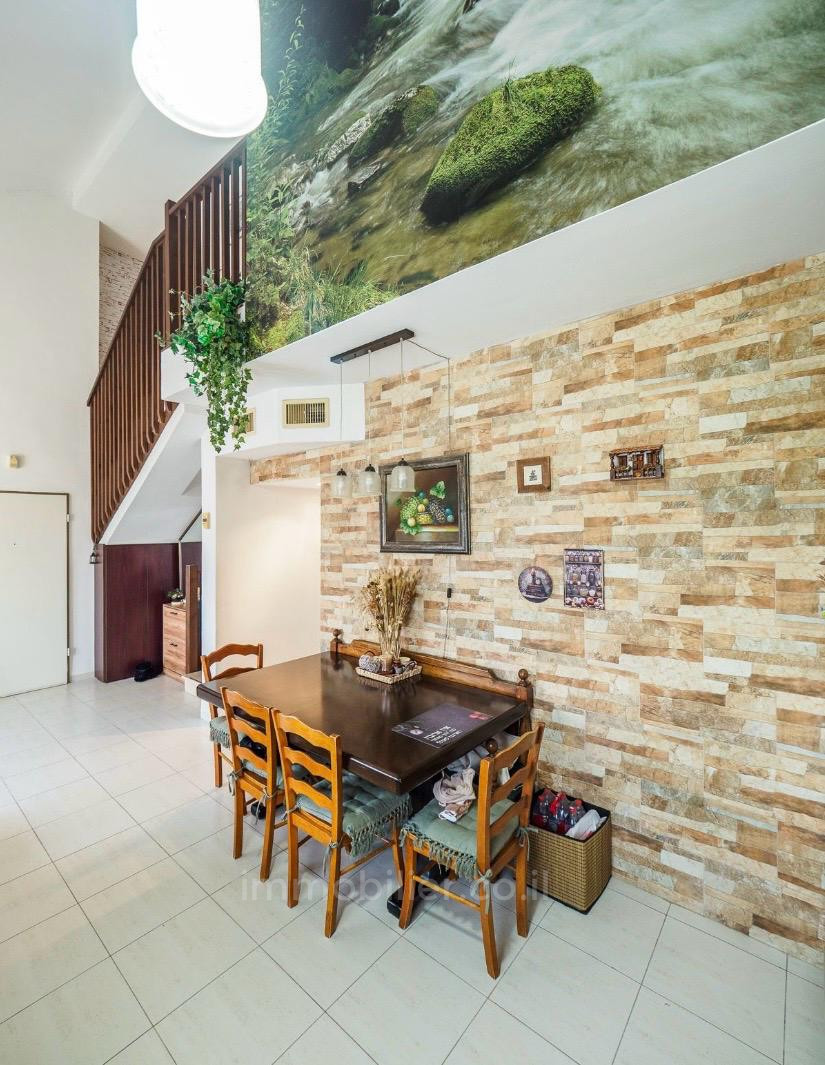 Duplex 5 cômodos Nahariya Nahariya 523-IBL-28