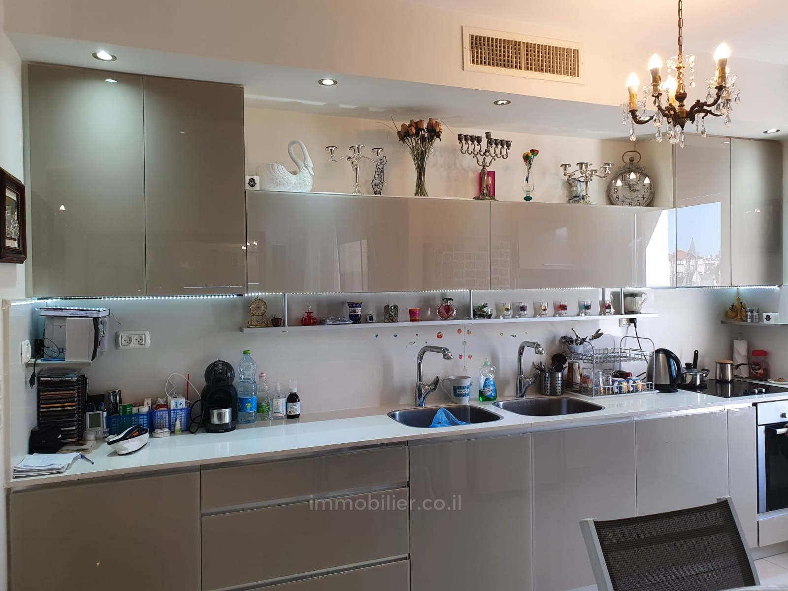 Apartamento 3 cômodos Jerusalém Centro da cidade 524-IBL-17