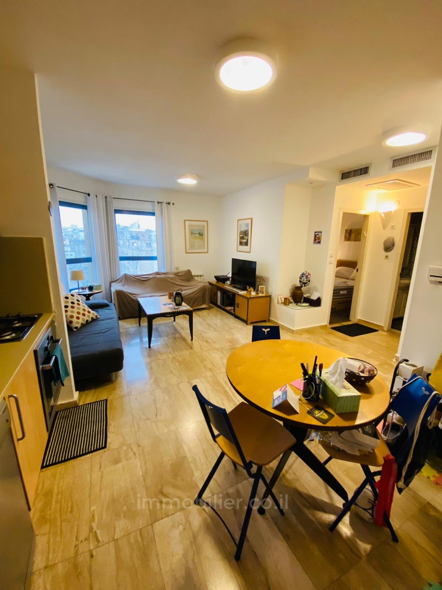 Apartamento 2 cômodos Jerusalém Centro da cidade 524-IBL-23