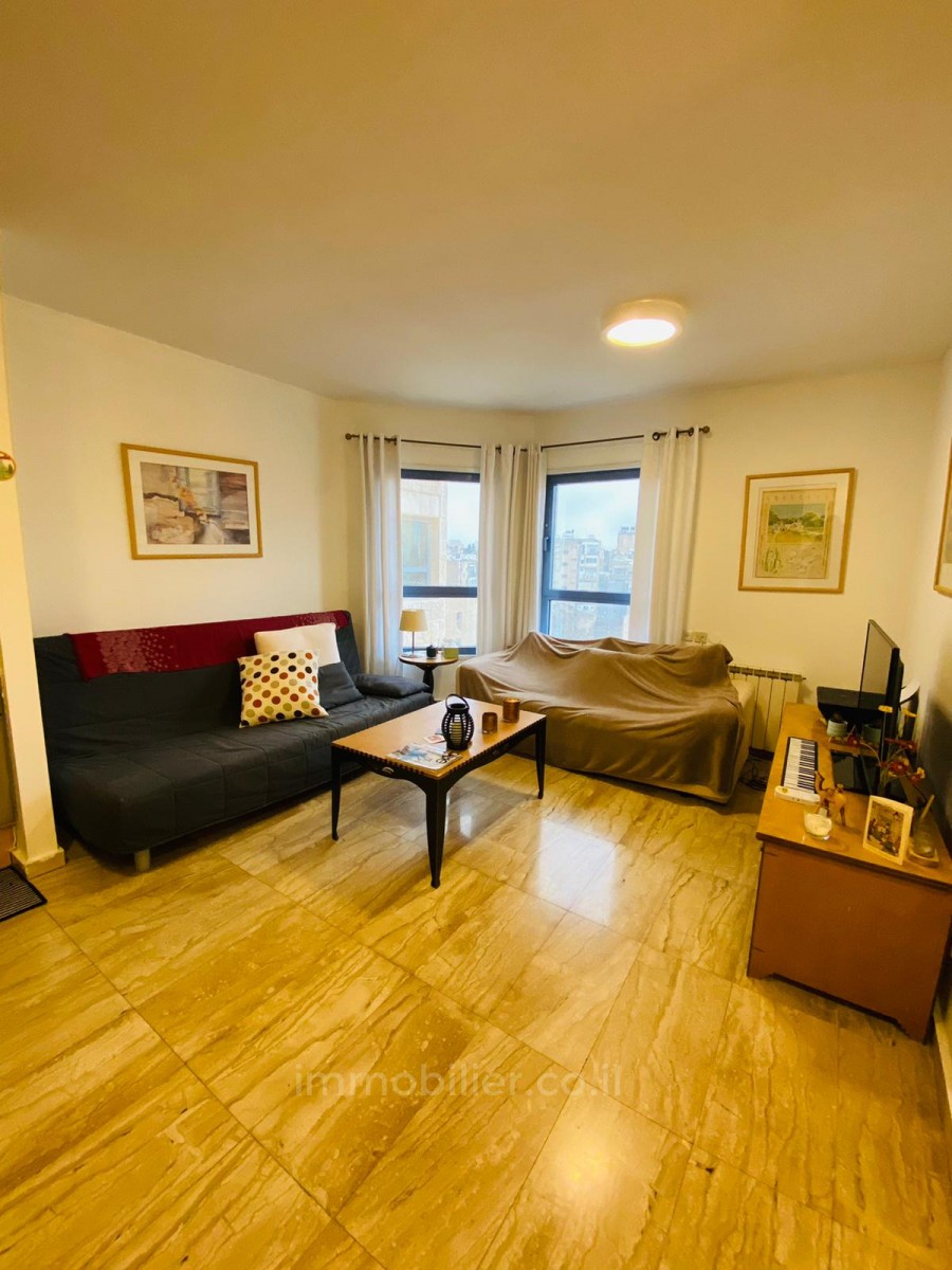 Apartamento 2 cômodos Jerusalém Centro da cidade 524-IBL-23