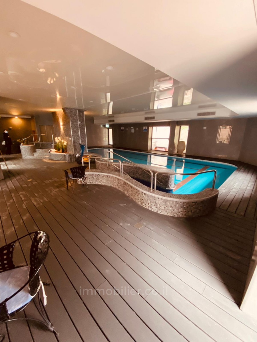 Apartamento 2 cômodos Jerusalém Centro da cidade 524-IBL-23