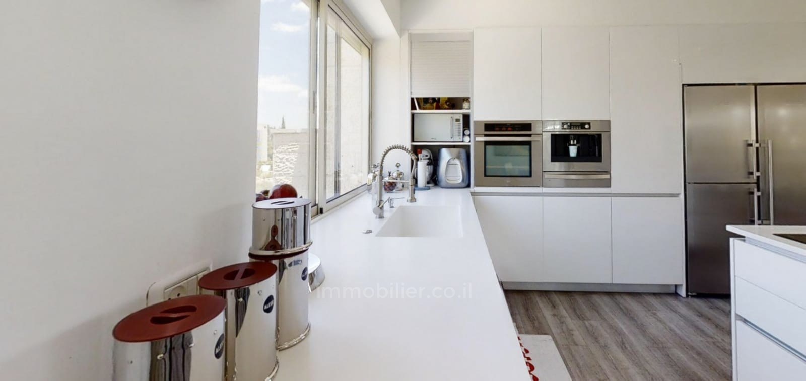 Cobertura 5 cômodos Jerusalém Bet Hakerem 524-IBL-24