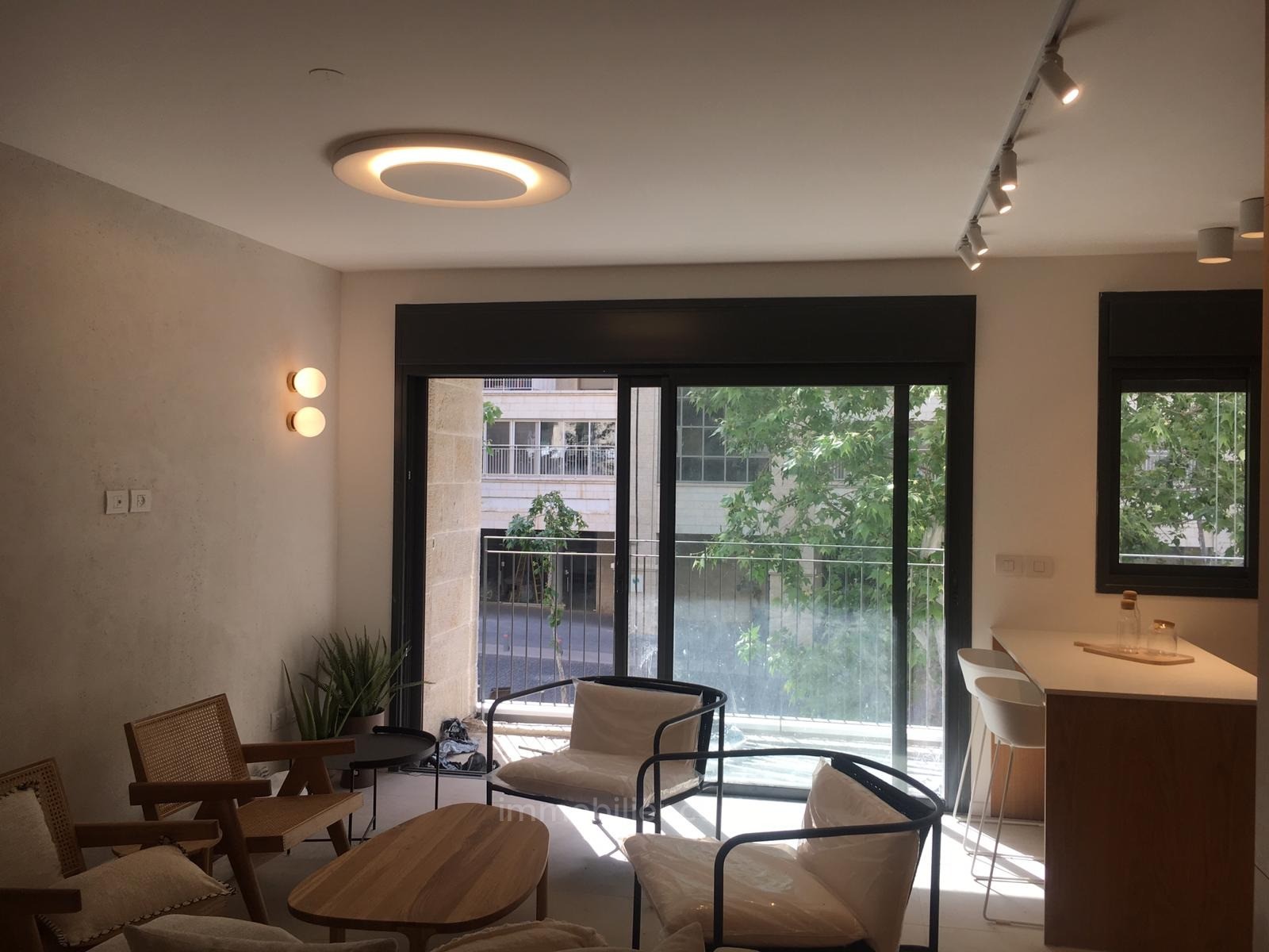 Apartamento 3 cômodos Jerusalém Kiryat haleum 524-IBL-32