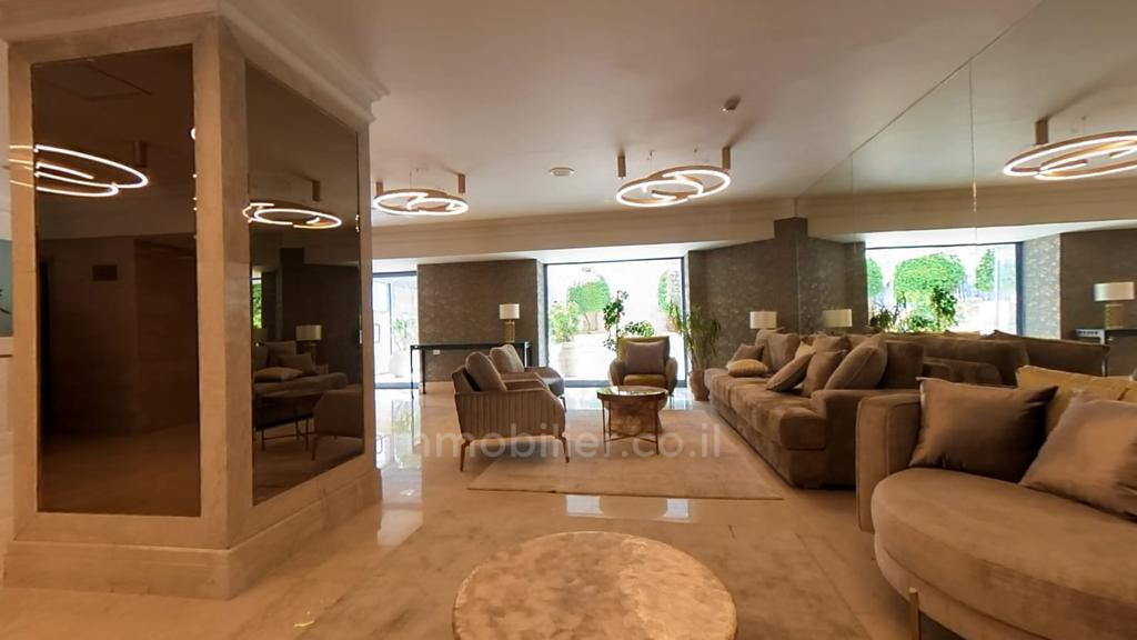 Apartamento 2 cômodos Jerusalém Centro da cidade 524-IBL-33