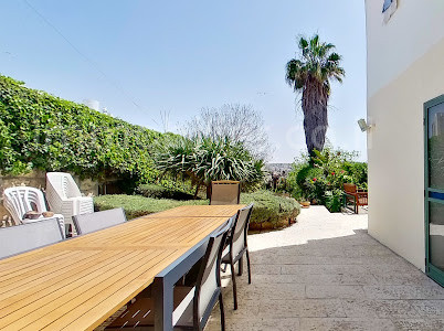 Casarão 5.5 cômodos Jerusalém Malha 524-IBL-36