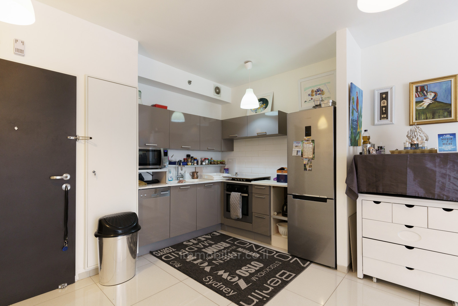 Apartamento 2 cômodos Jerusalém Centro da cidade 524-IBL-37