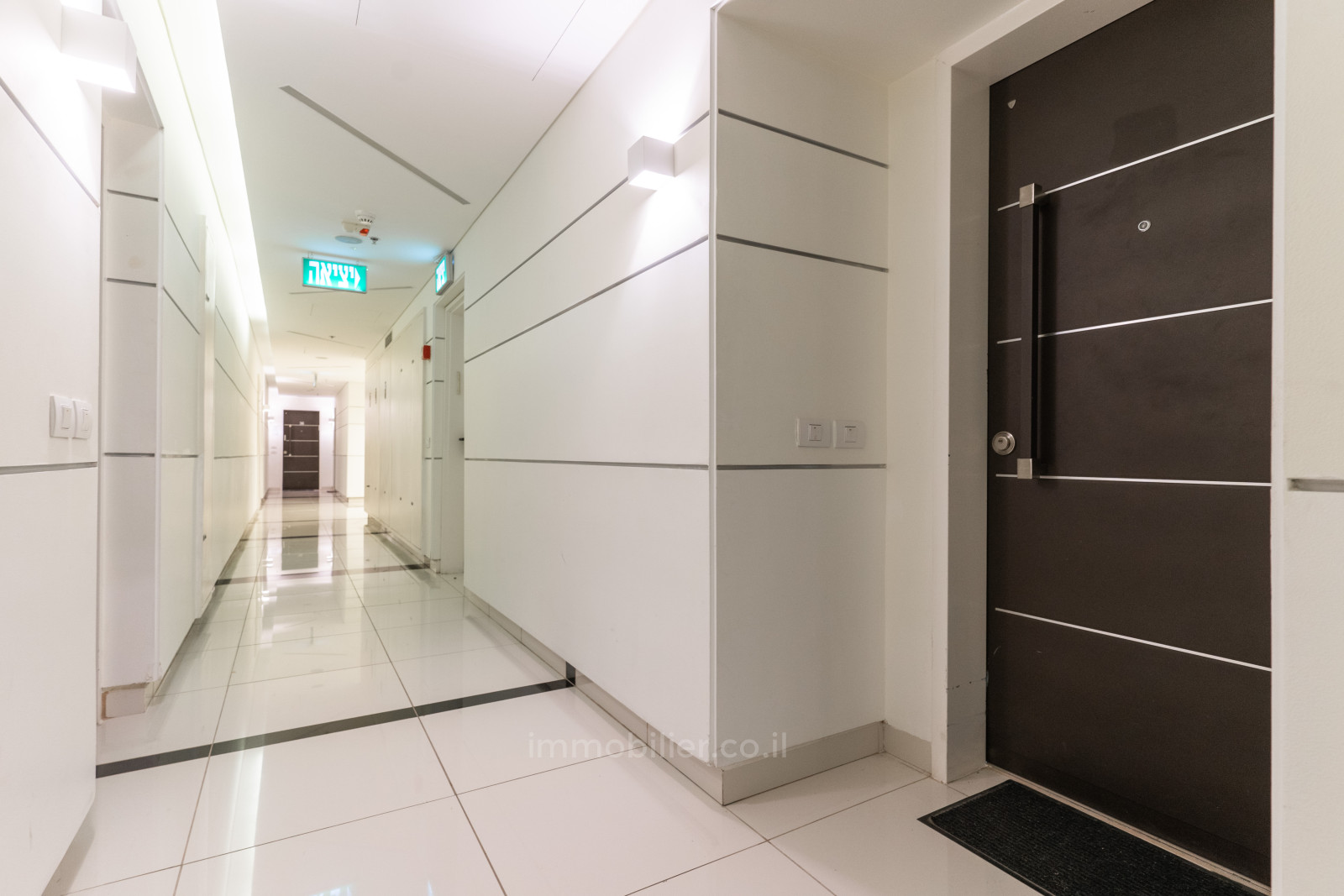 Apartamento 2 cômodos Jerusalém Centro da cidade 524-IBL-37