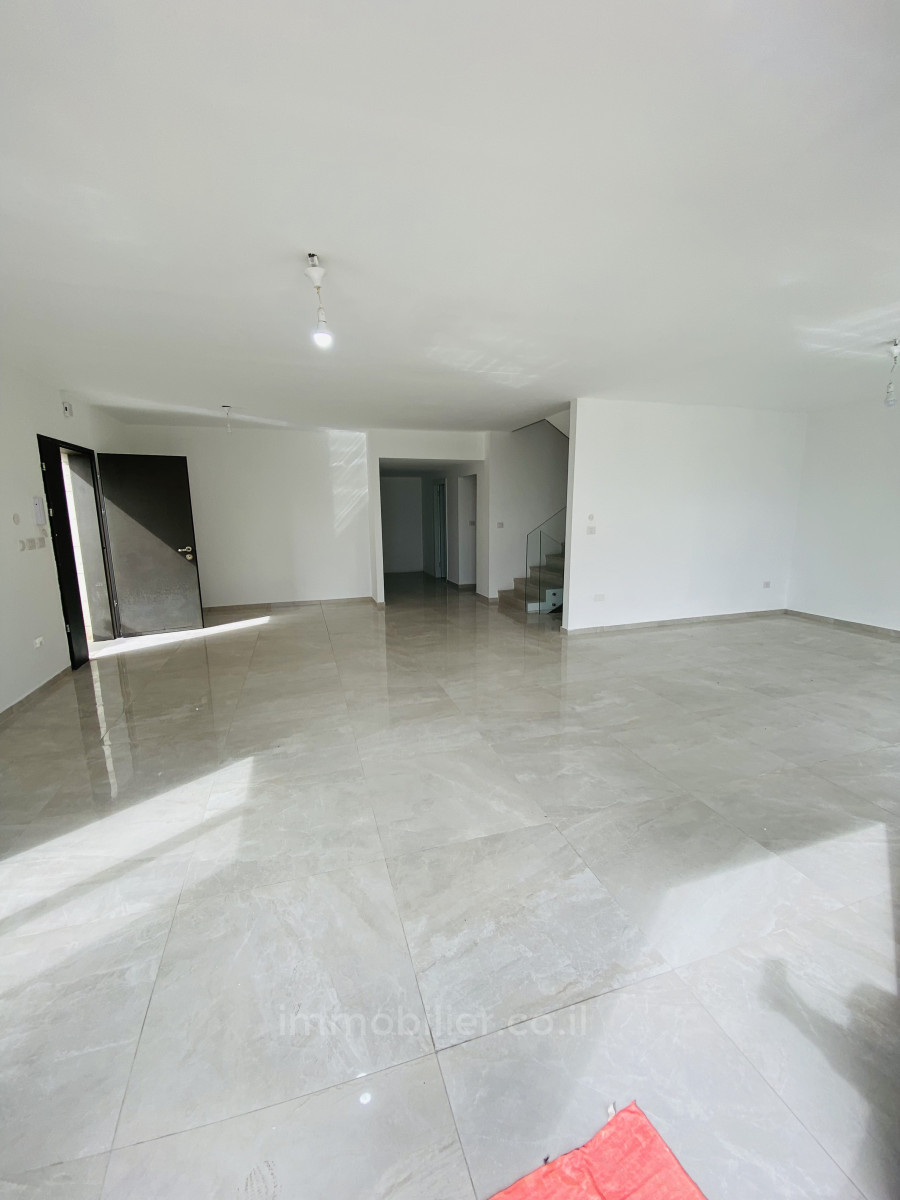 Casa de campo 7 cômodos Jerusalém Beit Vagan 524-IBL-40