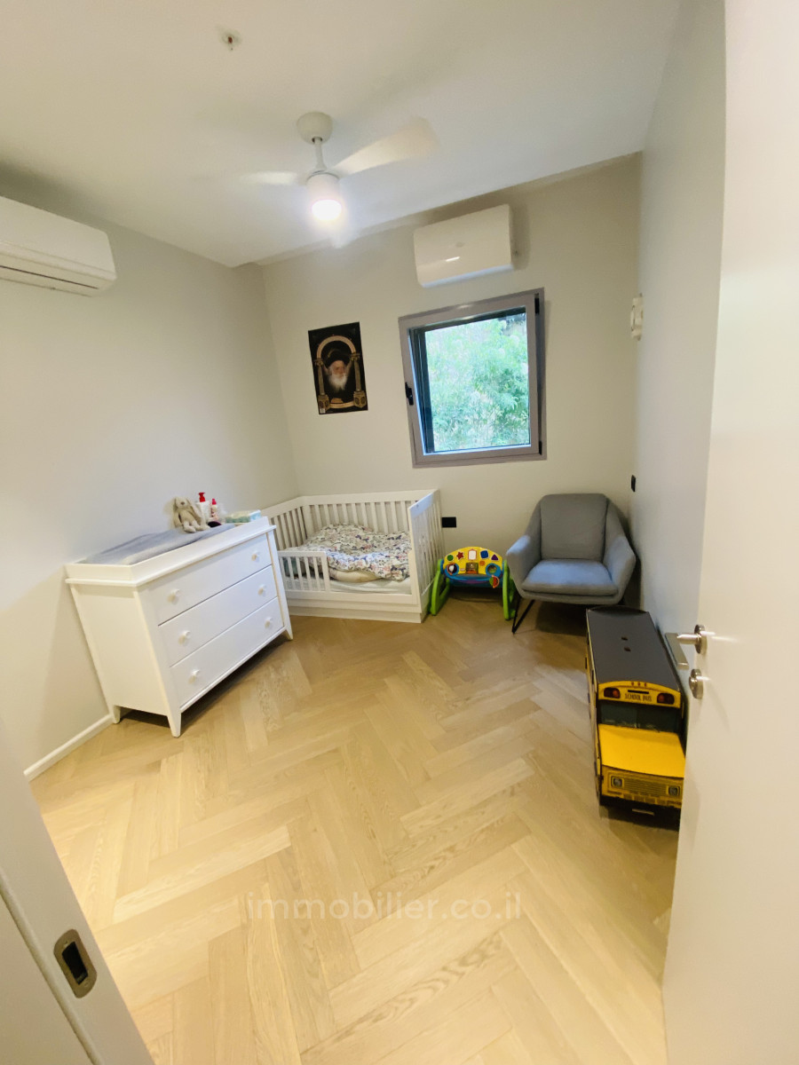 Apartamento garden 5 cômodos Jerusalém Beit Vagan 524-IBL-41