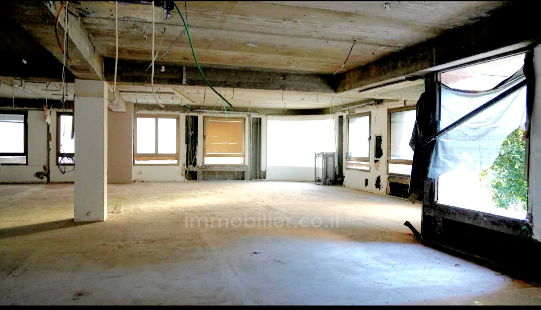 Escritórios 10 cômodos Tel Aviv Região marítima 525-IBL-14