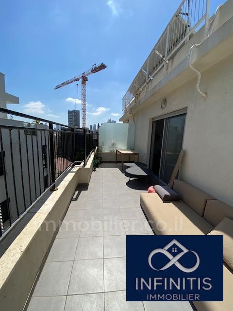 Duplex 3 cômodos Tel Aviv Ben-Yehuda 527-IBL-10