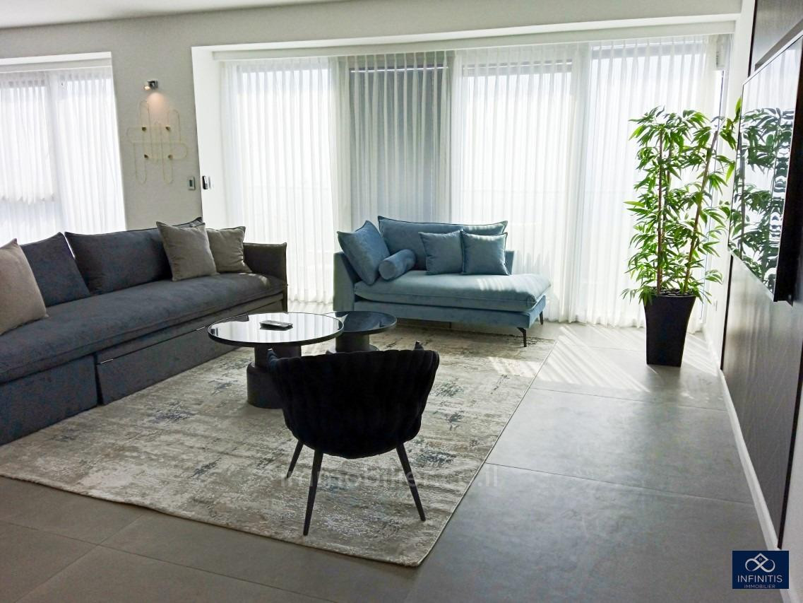 Apartamento 4 cômodos Tel Aviv tel aviv 527-IBL-126