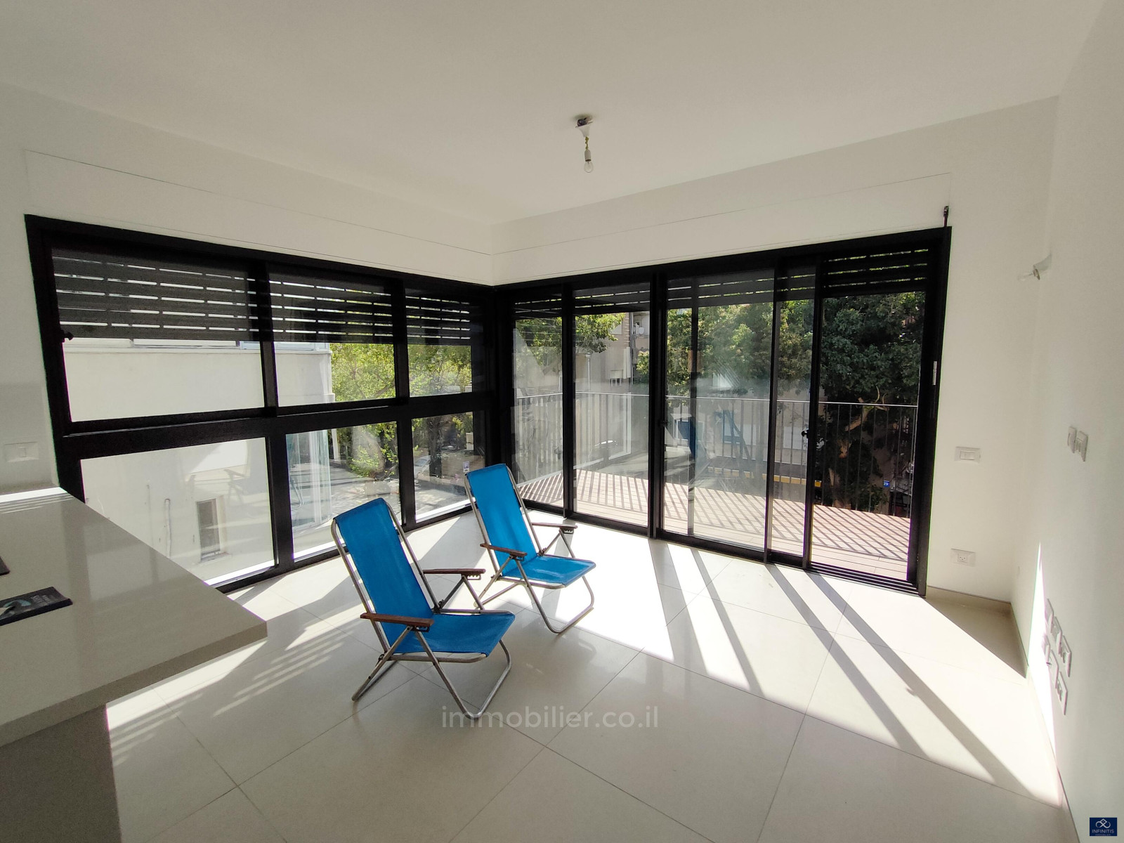 Apartamento 4 cômodos Tel Aviv Lev Tel-Aviv 527-IBL-127