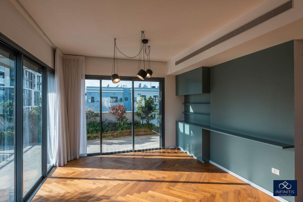 Cobertura 5 cômodos Tel Aviv Lev Tel-Aviv 527-IBL-131