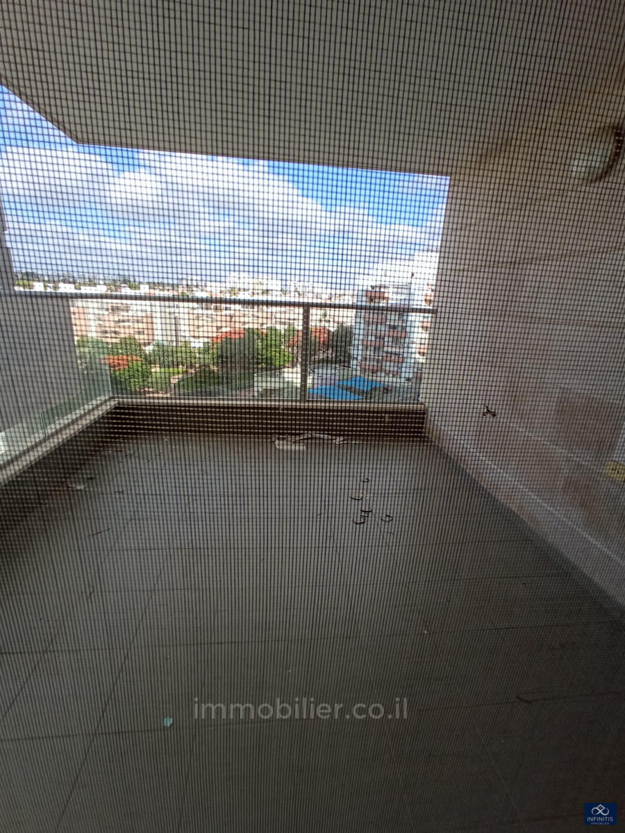 Apartamento 4 cômodos Ascalão City 527-IBL-135