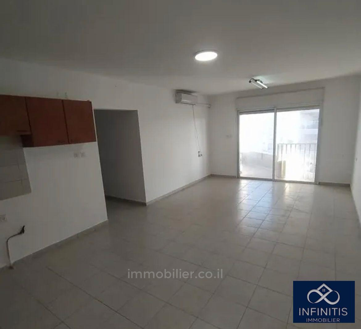 Apartamento 3 cômodos Ascalão City 527-IBL-137