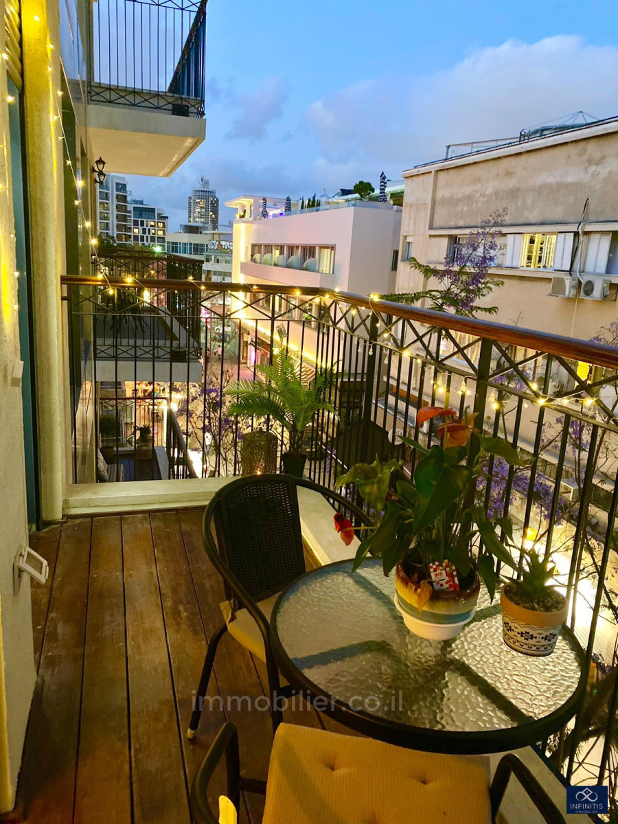 Apartamento 3 cômodos Tel Aviv Lev Tel-Aviv 527-IBL-147