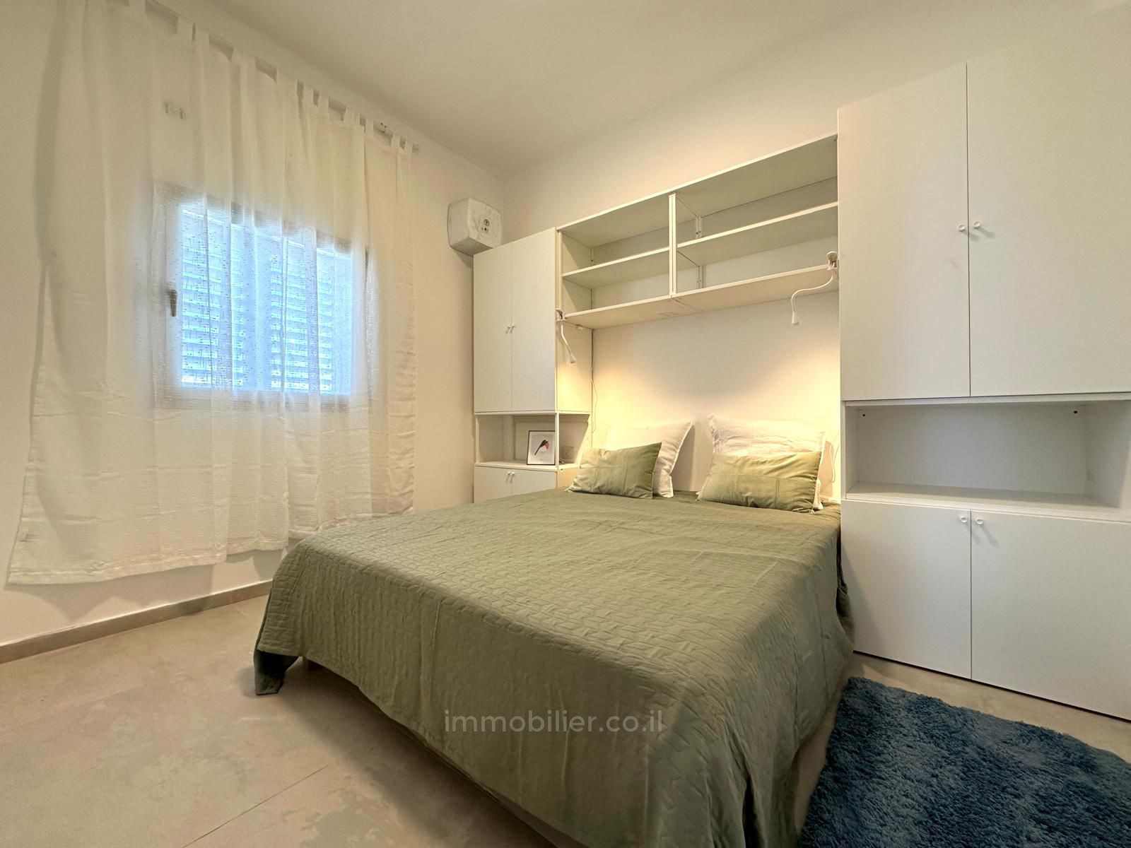 Apartamento 3 cômodos Tel Aviv Dizengof 527-IBL-171