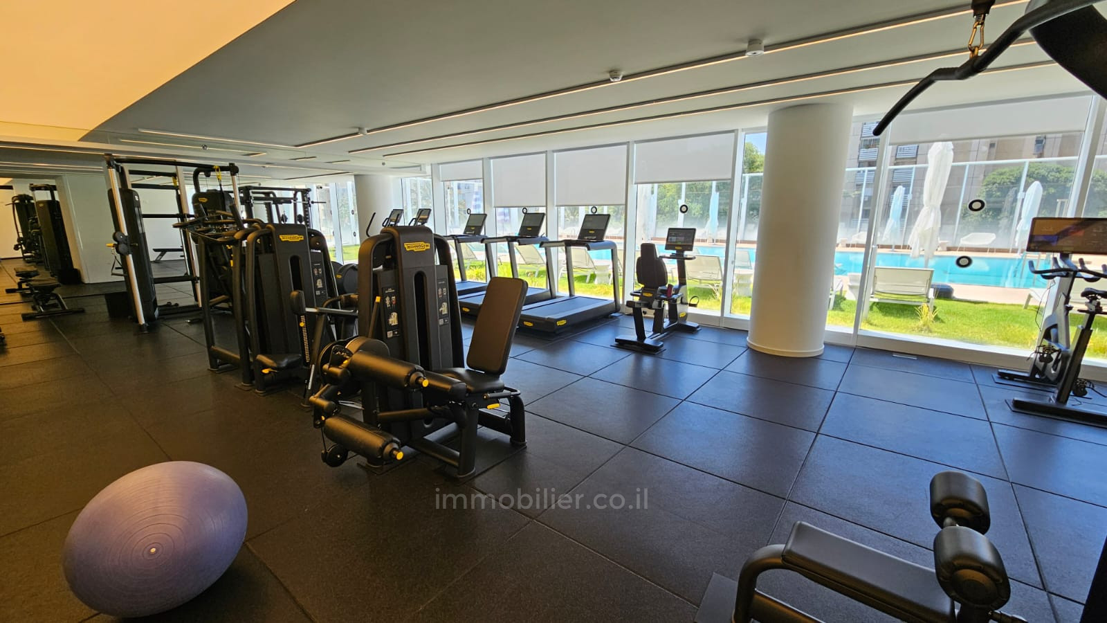 Apartamento 4.5 cômodos Tel Aviv Ramat Aviv Gimel 527-IBL-172