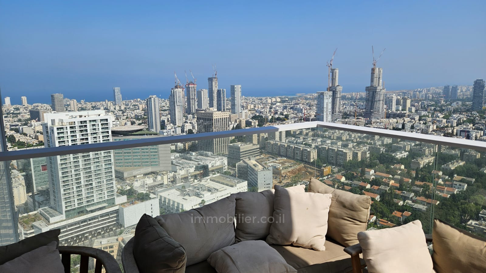 Apartamento 4 cômodos Tel Aviv Montifiory 527-IBL-184
