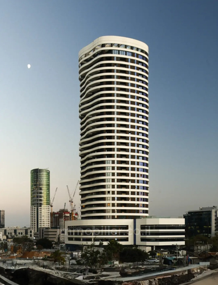 Apartamento 3 cômodos Tel Aviv Montifiory 527-IBL-185