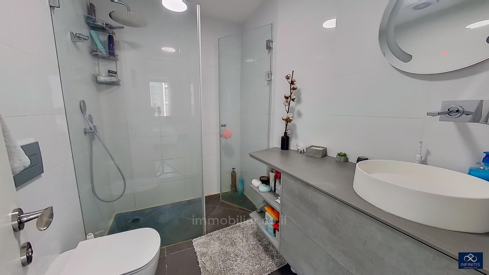 Apartamento 2.5 cômodos Tel Aviv tel aviv 527-IBL-27
