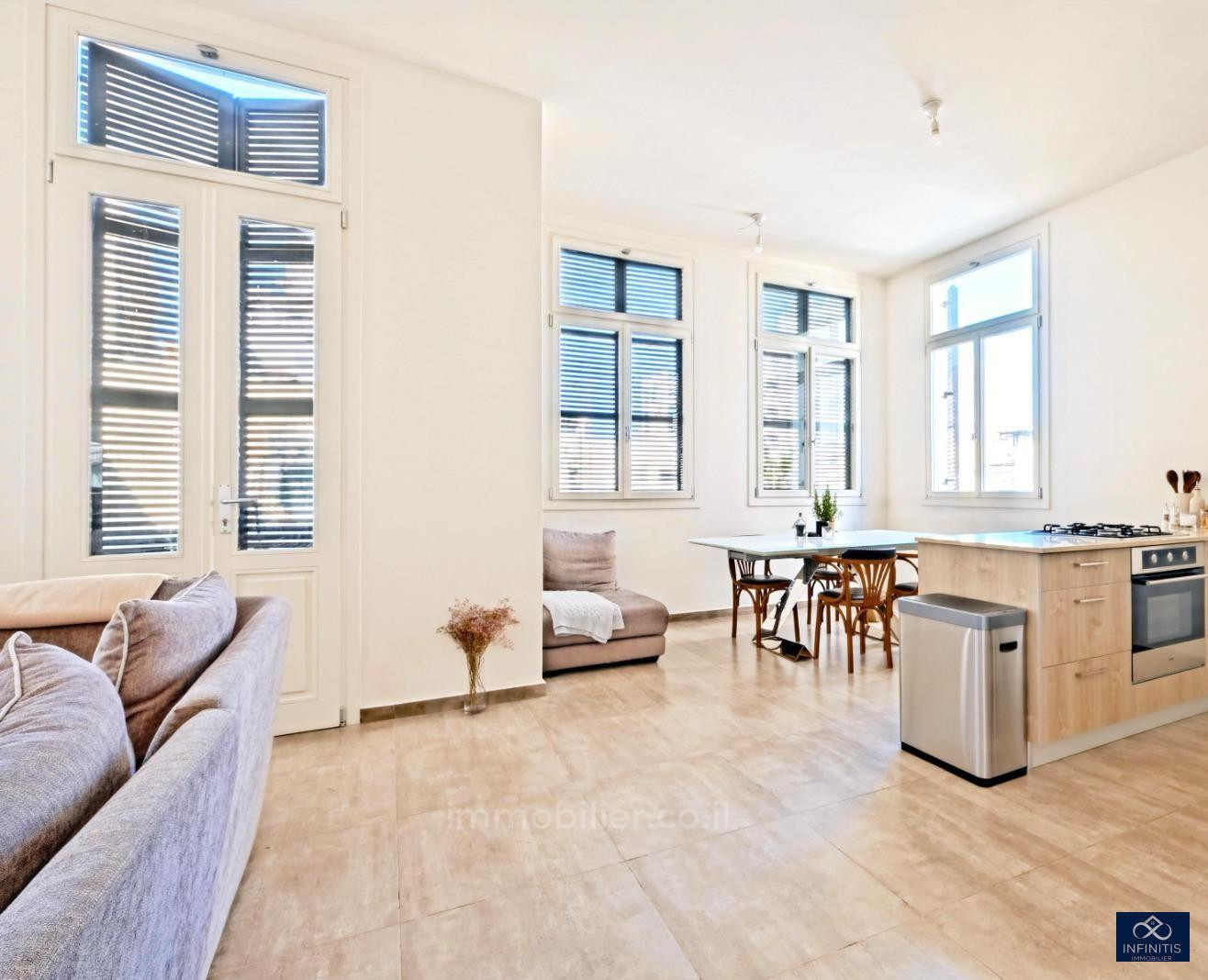 Apartamento 3 cômodos Tel Aviv Lev Tel-Aviv 527-IBL-52