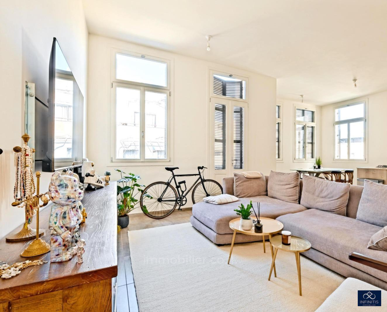 Apartamento 3 cômodos Tel Aviv Lev Tel-Aviv 527-IBL-52