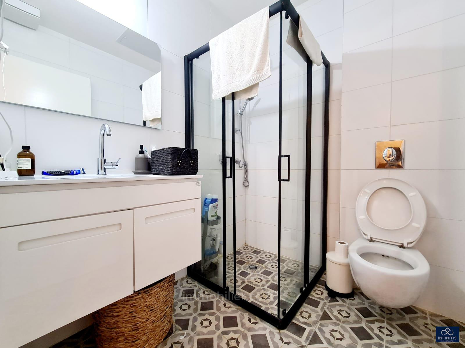 Apartamento garden 3 cômodos Tel Aviv Lev Tel-Aviv 527-IBL-53