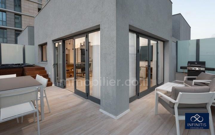 Duplex-Cobertura 4 cômodos Tel Aviv Rothshild 527-IBL-56