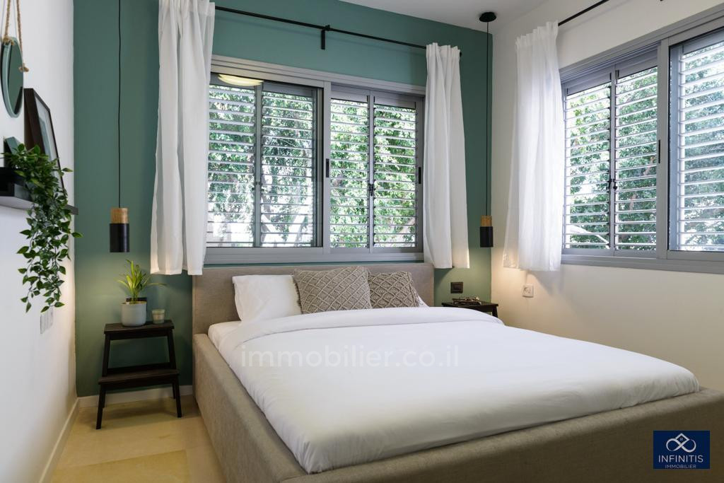 Apartamento 2.5 cômodos Tel Aviv Lev Tel-Aviv 527-IBL-70