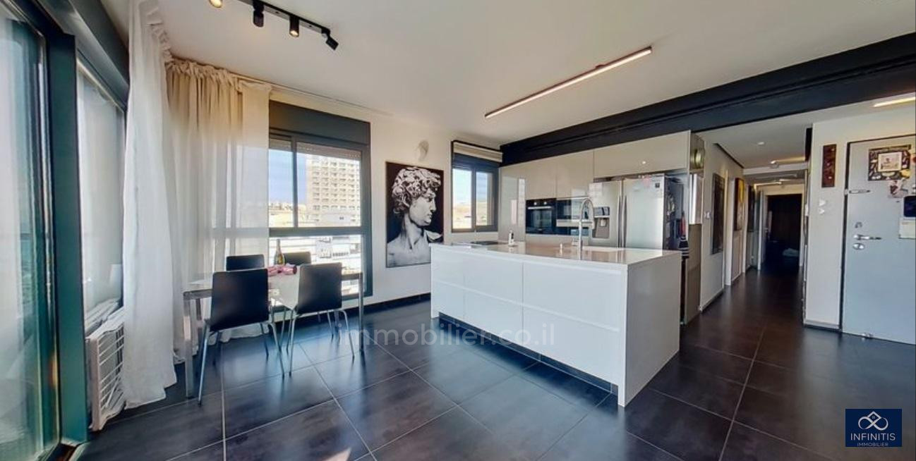 Apartamento 4 cômodos Bat yam Bat yam 527-IBL-75