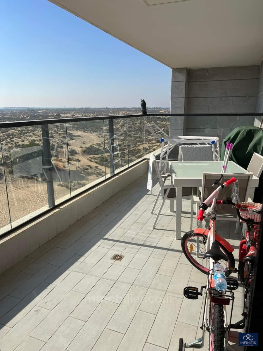 Apartamento 5 cômodos Ashdod Tet Zain 527-IBL-76