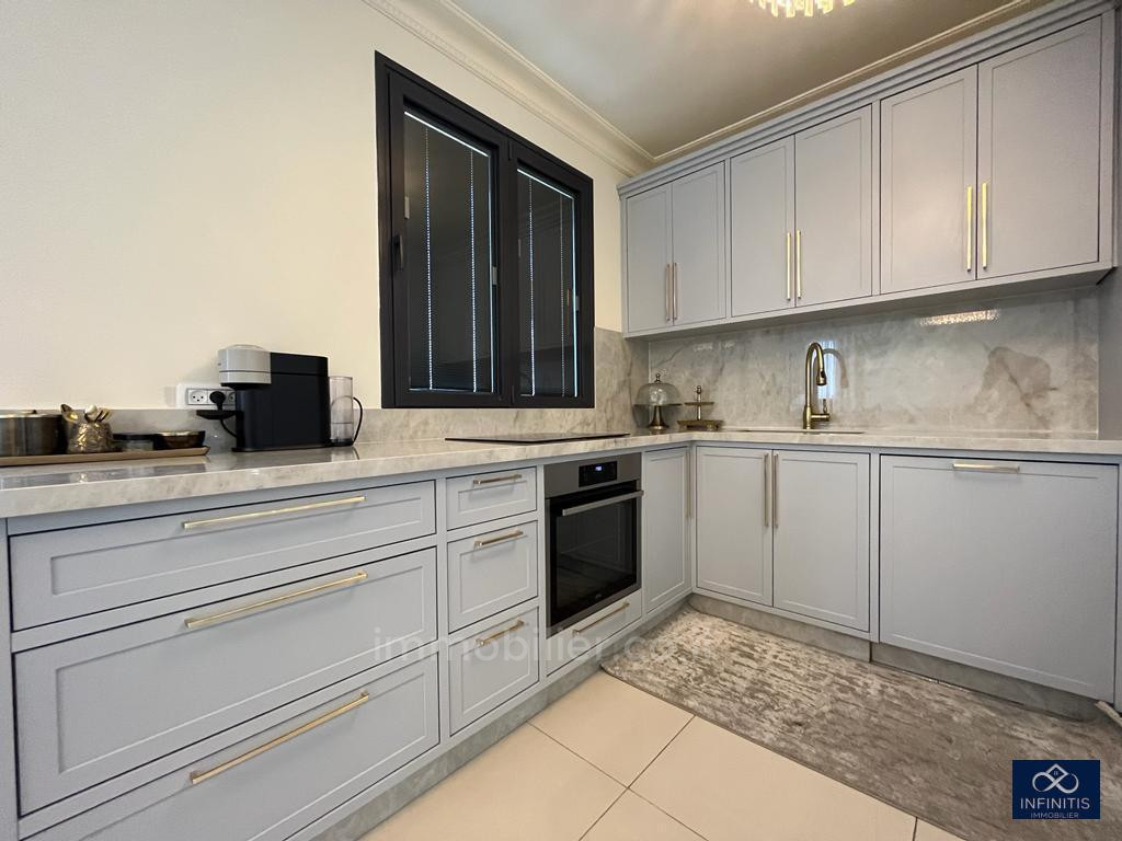 Cobertura 3 cômodos Bat yam Bat yam 527-IBL-90