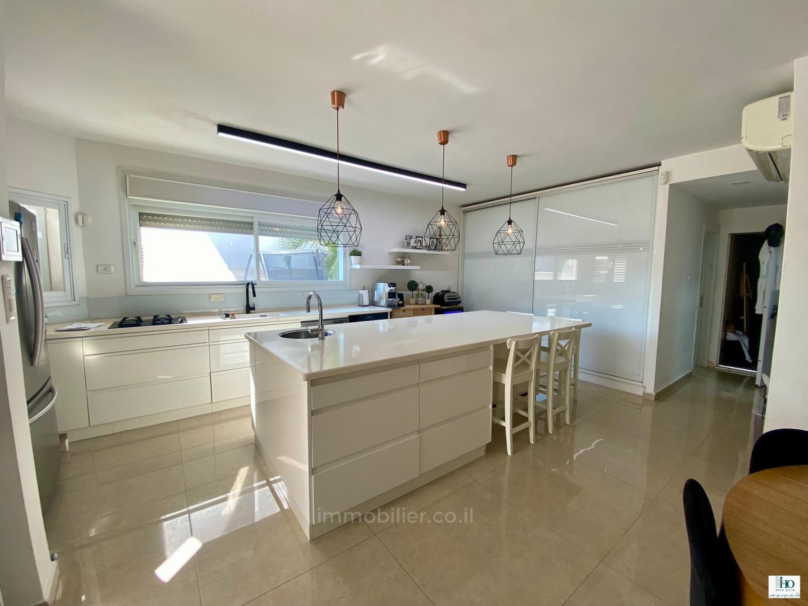 Casarão 6 cômodos Ascalão Neve Dkalim 529-IBL-19