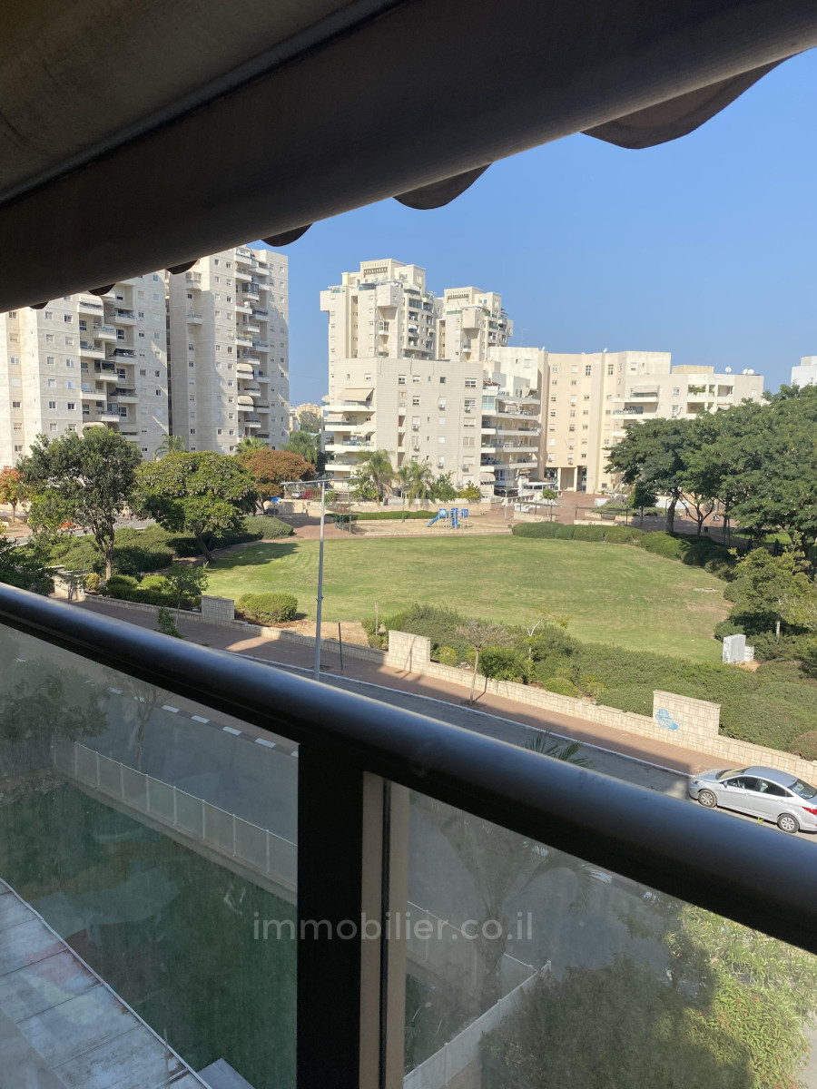 Apartamento 3 cômodos Ascalão Neve Ilan 529-IBL-1