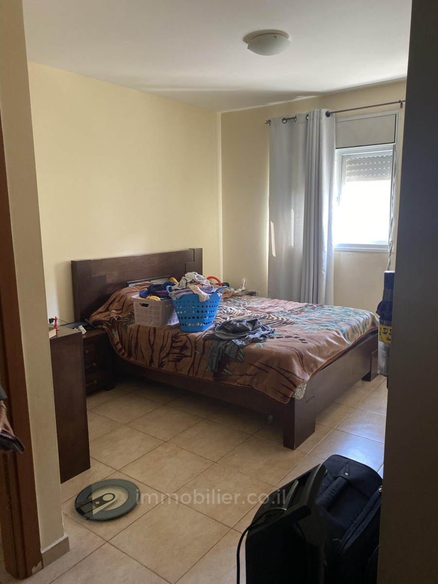 Apartamento 3 cômodos Ascalão Neve Ilan 529-IBL-1